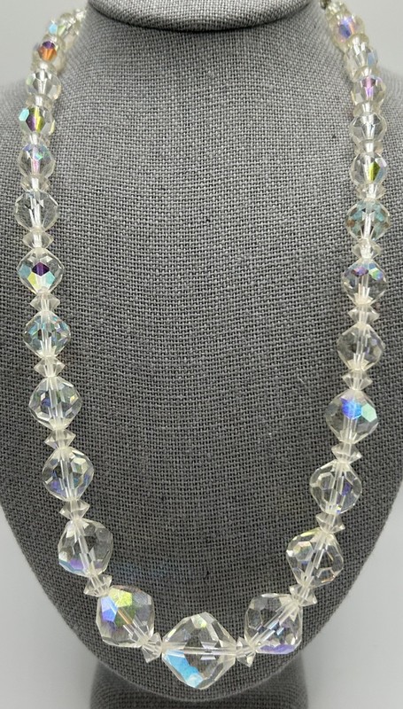 Vintage Signed Laguna Aurora Borealis Faceted Crystal Choker  Necklace. 
