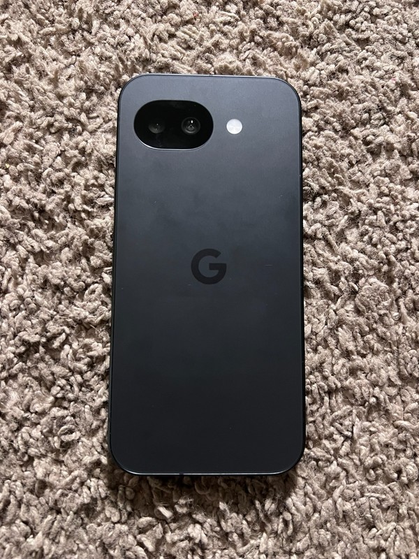 Google Pixel 10a - 128 GB - Obsidian (AT&T) - READ DESCRIPTION!