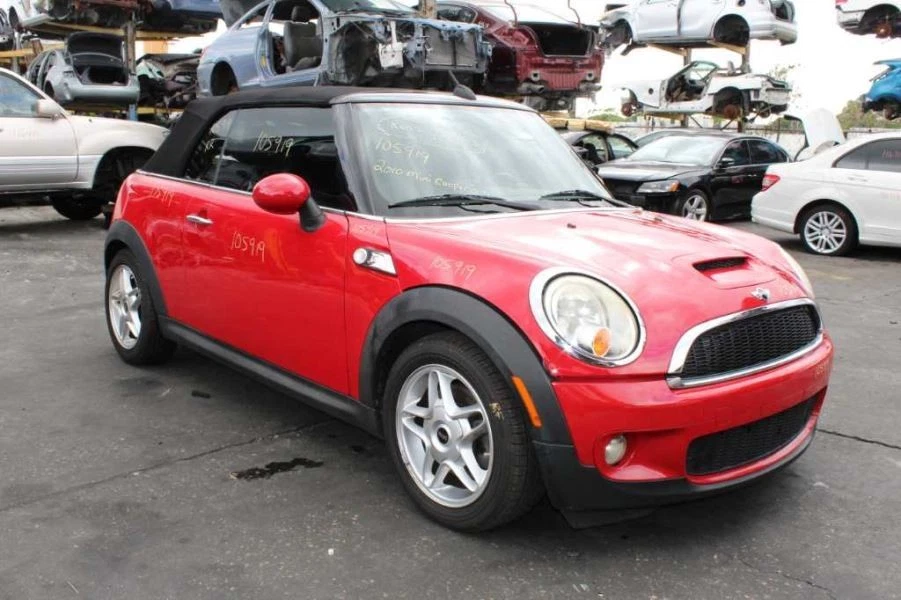 Bote de carbón de vapor de combustible 2007 08 09 10 11 12 13 14 15 Mini Cooper S Conv. Foto 2 de 4