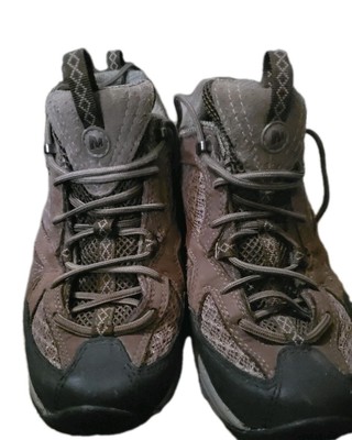 Merrel Vibram Waterproof Performance Womens  7.5 U.S.