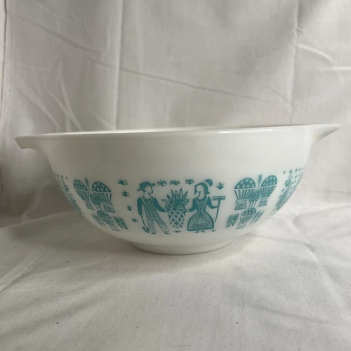 Vintage Pyrex #443 Cinderella Bowl Amish Butterprint 2-1/2 Qt Turquoise on White