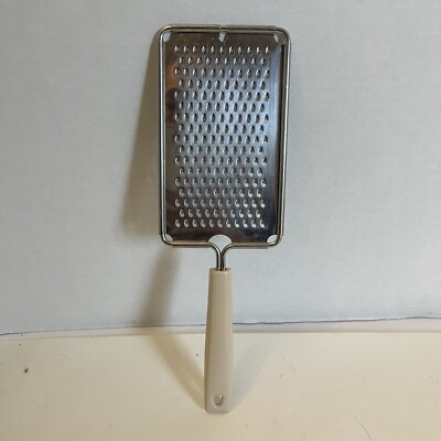 Vintage Ekco Stainless Steal Grater Zester Handheld Cheese Beige Handle USA