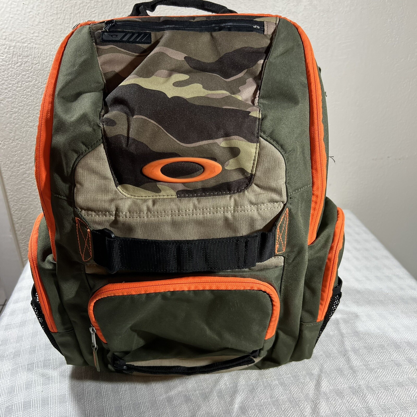 OAKLEY Camo Enduro 25L Backpack w/ Laptop Pocket +Ska… Gem