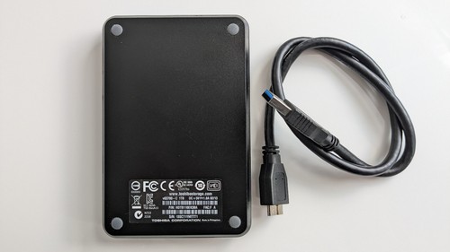 Toshiba Canvio Basics 1T 2,5", externe USB 3.0-HDD, VC63700-C, kaum genutzt - Bild 2 von 3