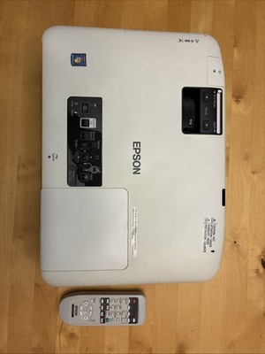 Epson PowerLite 1925w/1915 Projector US Remote Control and Cables