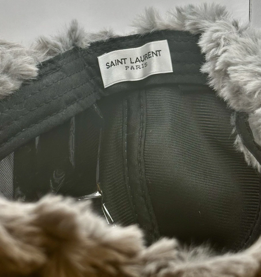 Nuevo Saint Laurent x New Era YSL Gorra Monograma Gris Foto 4 de 4