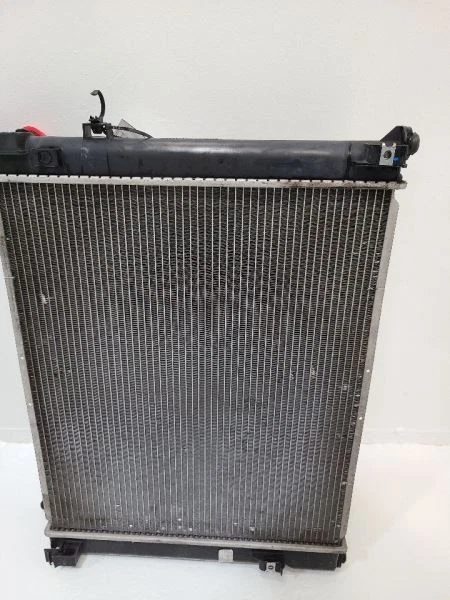 2013-2019 NISSAN VERSA Radiator Hatchback Note CVT 214603VB3A        — 第 3/4 张图片