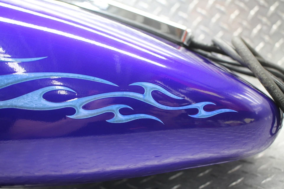 Harley-Davidson Electra Glide Classic 1990 tanque de gasolina FLHTC con moldura de tanque (sin óxido) Foto 2 de 4