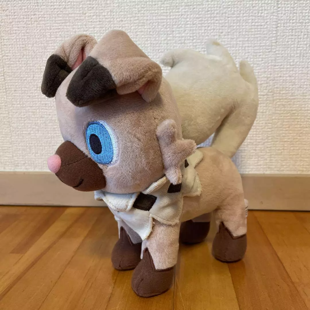 Rockruff best sale stuffed animal