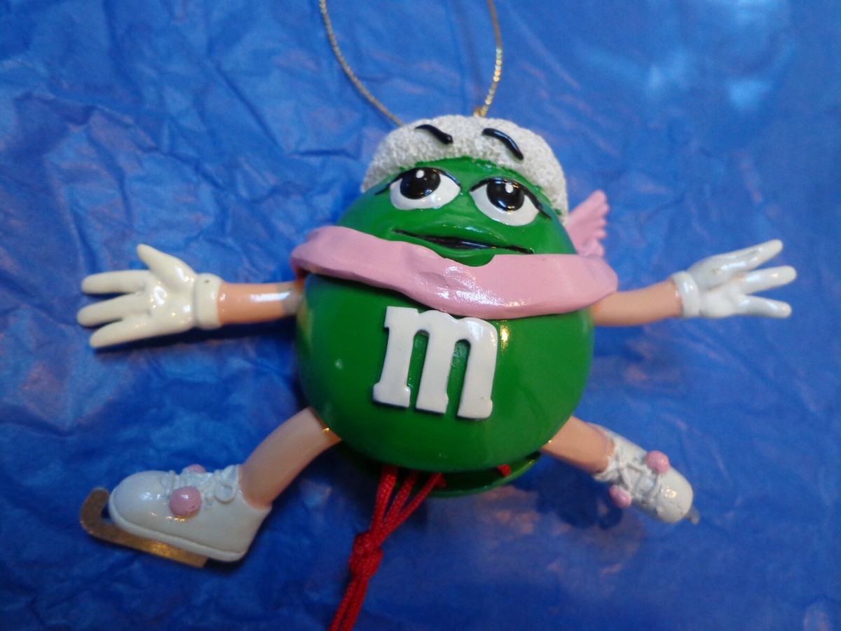 New Miss Green Skating M&M's World Pull Toy Puppet Christmas