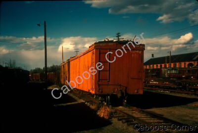 D&RGW Railroad Alamosa Car Shop Yard 2-71 35mm Kodachrome Dia Al Chione (3238)