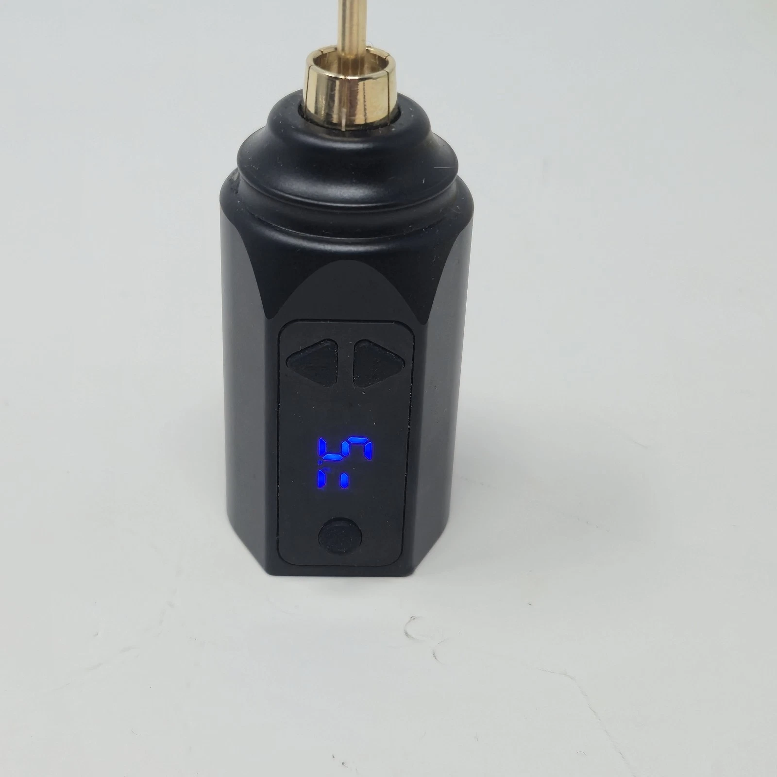 Poseidon Wireless Tattoo Power Supply Battery Pack - RCA Connection USB-C - product detail image 1