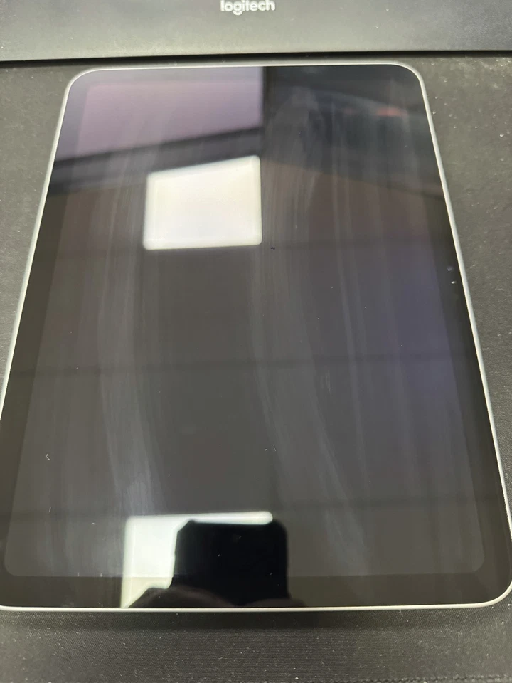Apple iPad (10th generation) · 128GB · Wi-Fi, Foto 1 von 2