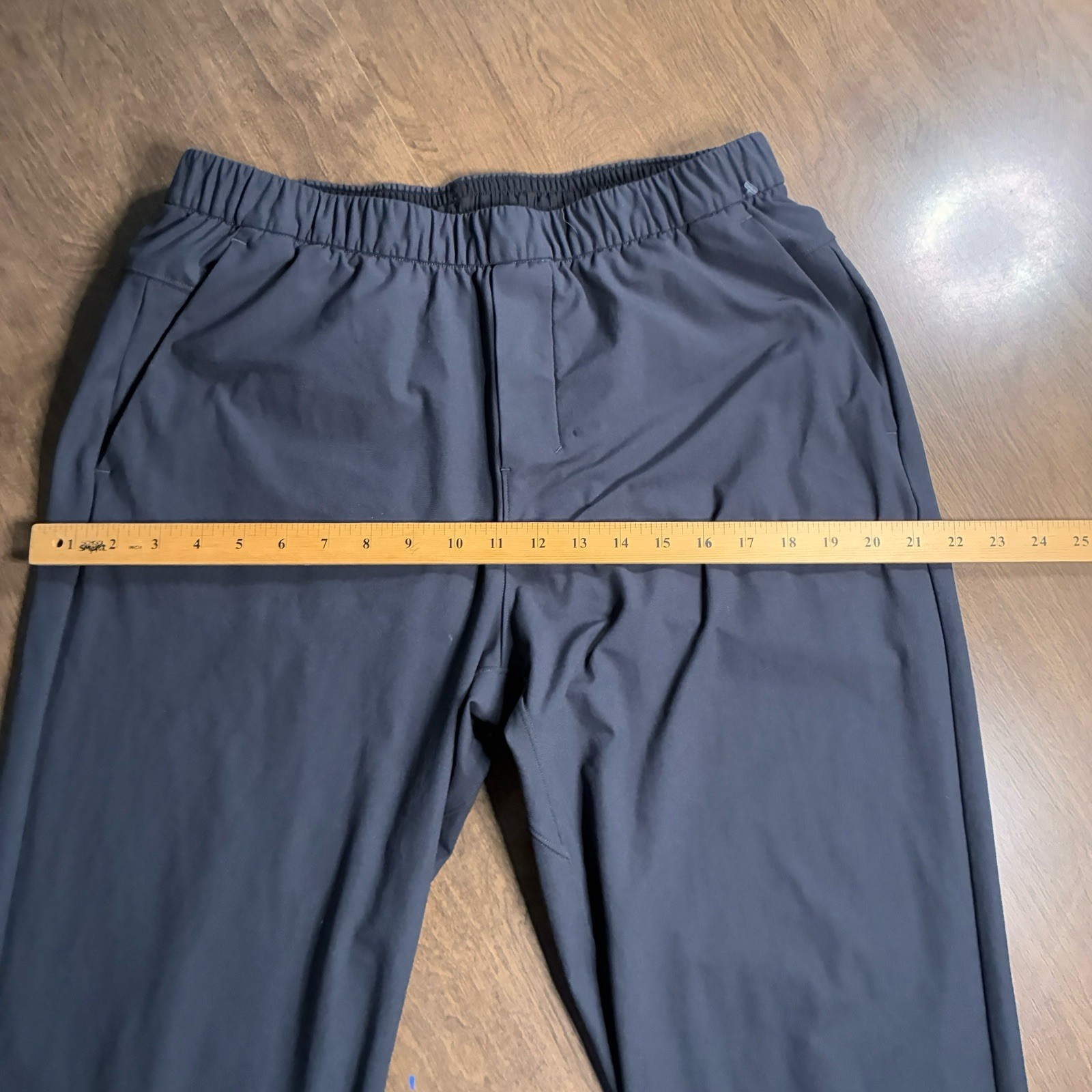 Lululemon Jogger Gray Drawstring Active Pants - L? - image 4