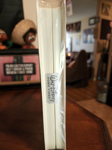 Ultra Rare Disney Lady And The Tramp Black Diamond Classics VHS First Edition - Picture 2 of 5