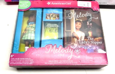 American Girl Melody 1964 Mini doll,3 book set, Keepsake Box/Doll Stand- NRFB