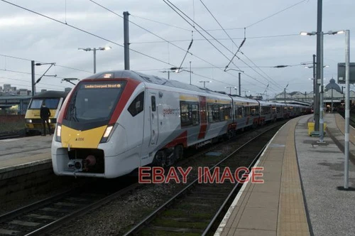 FOTO KLASSE 745 SET 745006 12 AUTO STADLER FLIRT EMU GESEHEN IN NORWICH AM 9. JANUA