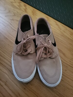 rose gold nike sb