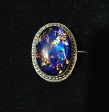Highly Active Haunted Spirit Vessel: **Marid Djinn** Opalescent Moon-Flash Pin