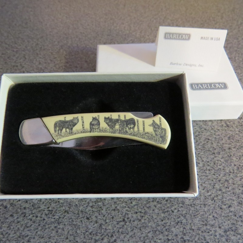 Barlow Lockback Knife with Wolf Motif - Brand New in Box!
