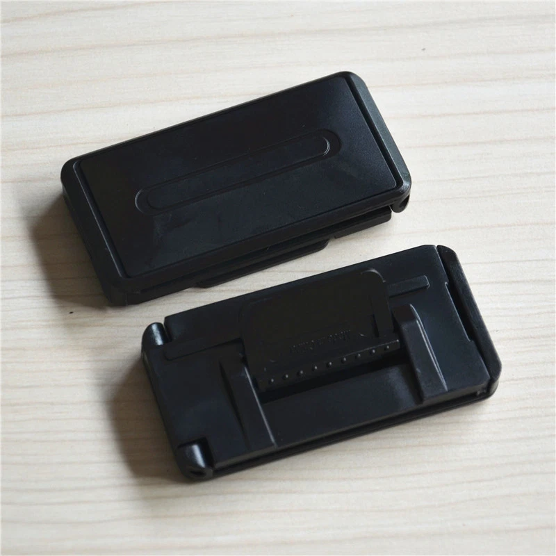 Ajustador de cinturón de seguridad inteligente para automóvil Clip Hebilla Hombro Cuello Soportes cómodos Foto 2 de 4