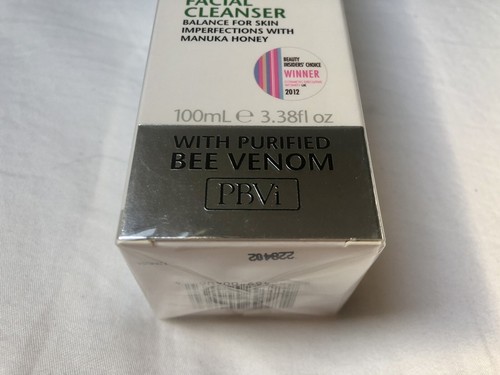 Manuka Doctor Apiclear Clarifying Foaming Facial Cleanser 3.38oz NEW sealed - Picture 2 of 5