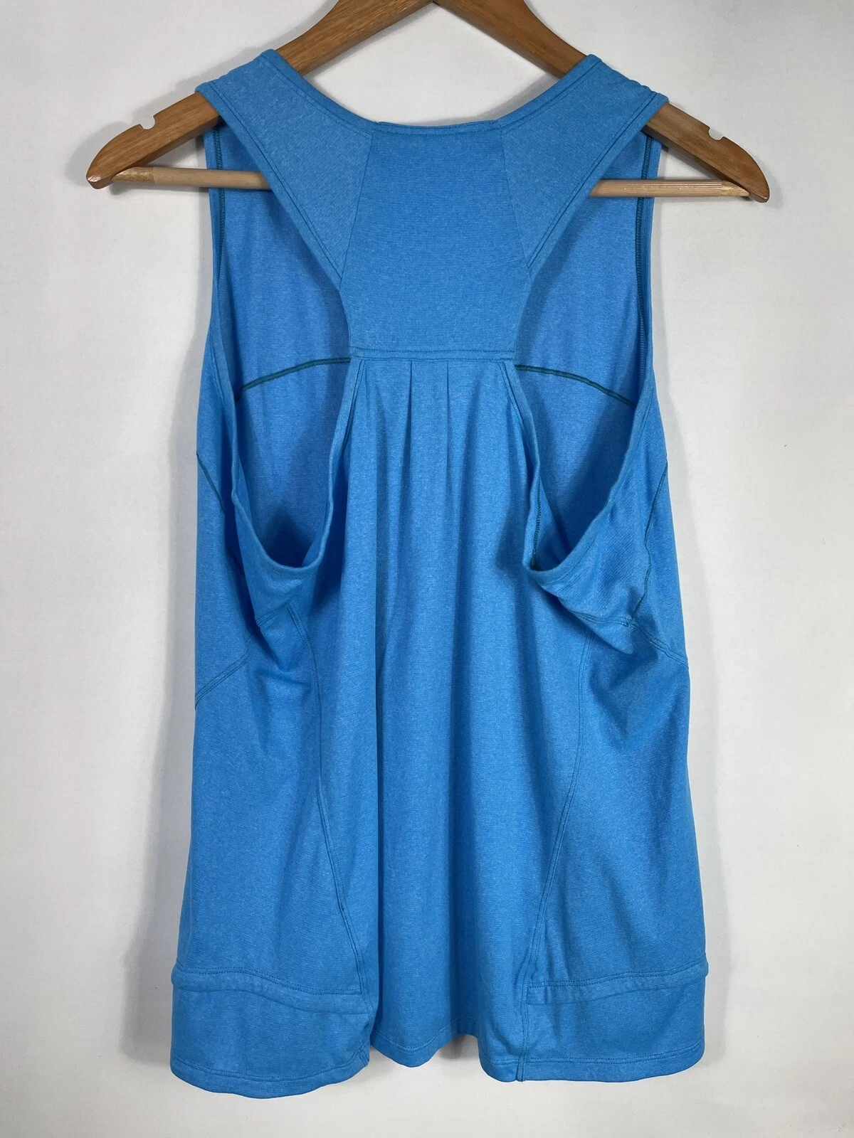 arcteryx activewear stretchy tank-top