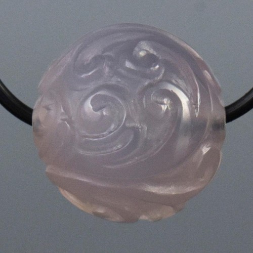 Perla Redonda De Calcedonia Púrpura Natural Tallada 12.49mm Hecha A Mano 2.31g - Imagen 6 de 15