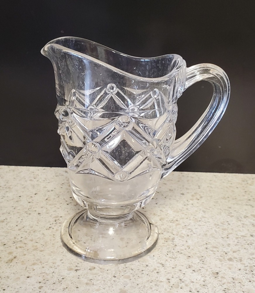 Vintage EPG Pattern Glass Footed Creamer in Excellent Condition BX11