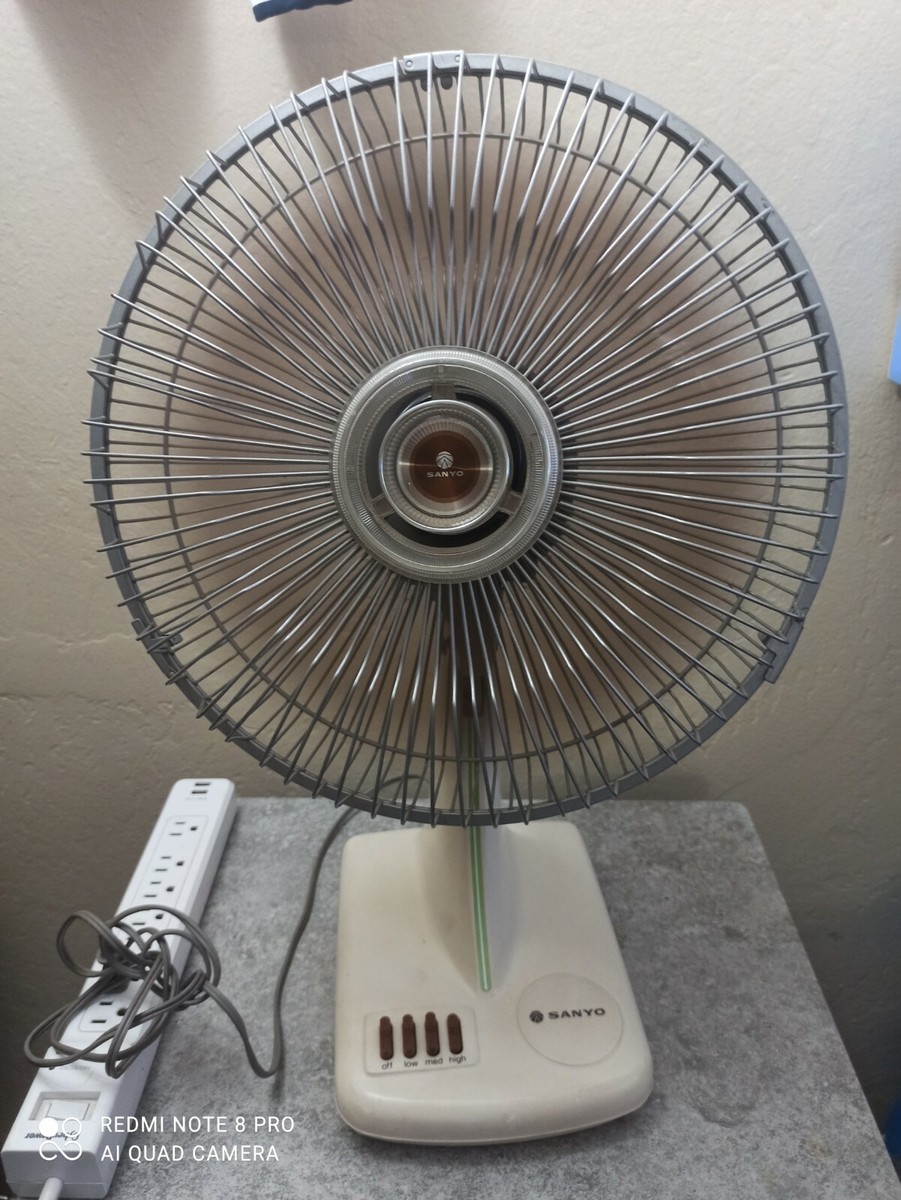 Vintage Sanyo 3 Speed Brown Oscillating Electric Fan Quiet Vintage Sanyo 3 Speed Brown Oscillating Electric Fan Quiet