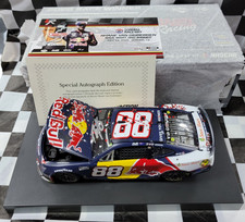 Shane Van Gisbergen 88 RED BULL SONOMA AUTOGRAPHED 2025 1:24 C882523RBLSVRAUT