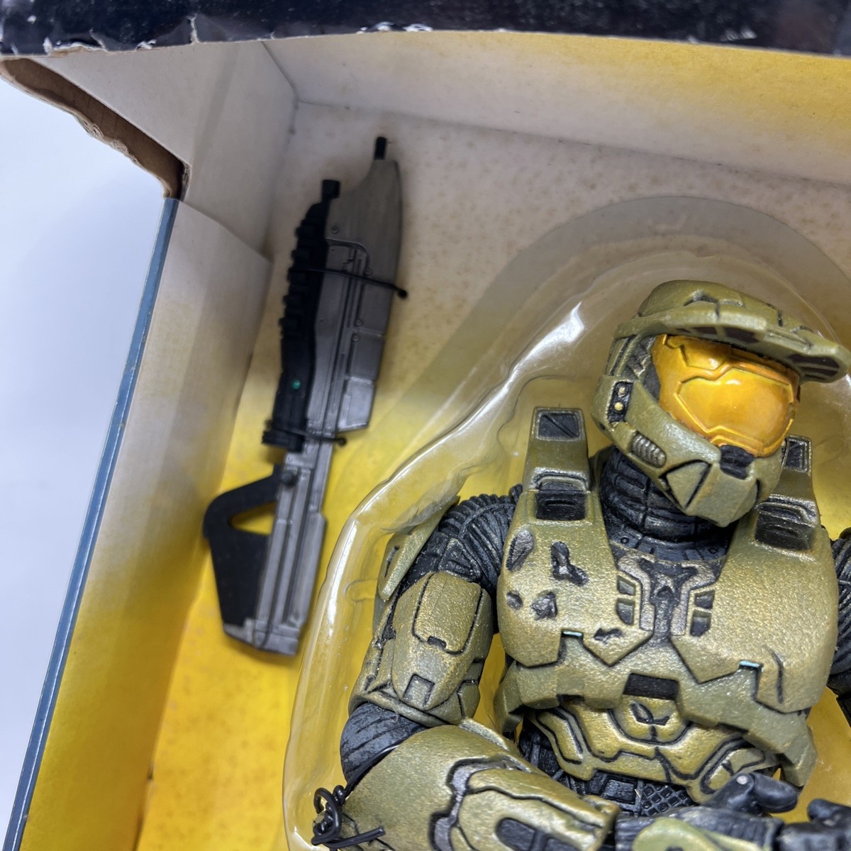 マクファーレントイズ HALO 3 フィギュア McFarlane Toys Halo 3 Master Chief 12 Deluxe Action Figure