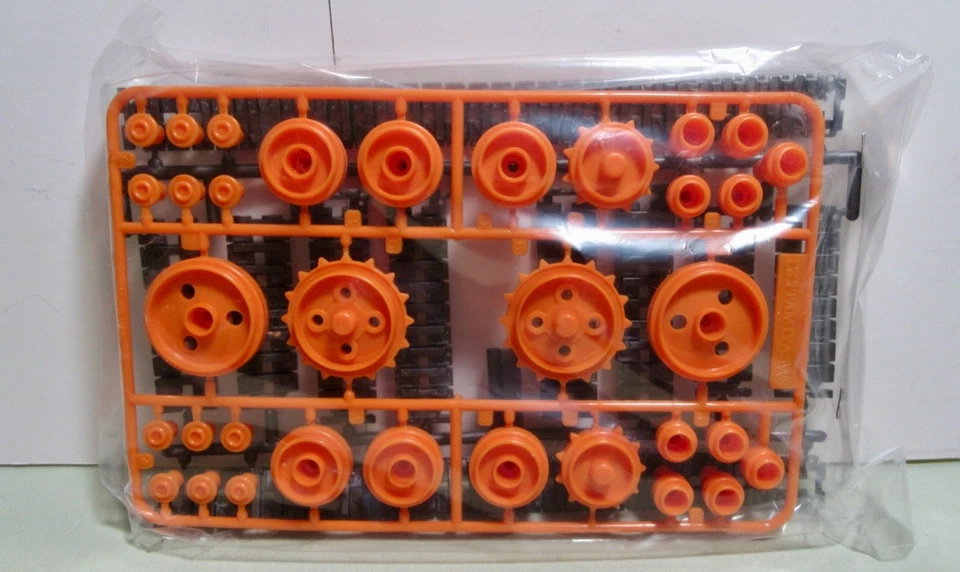 Tamiya Track and Wheel Set Educational Series 100 #70100-600 - Image 2 of 4