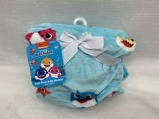 Pinkfong Baby Shark Blue Kids Blanket Toddler Blue Plush Soft Nickelodeon NEW