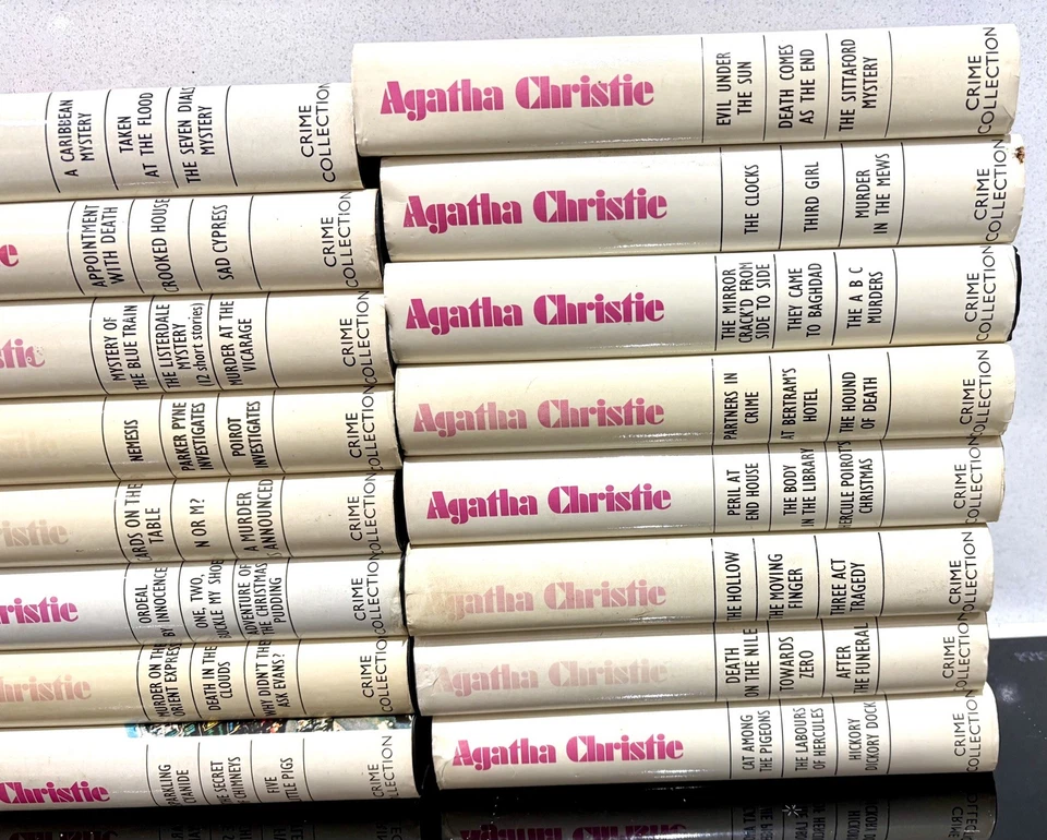 Agatha Christie Complete Crime Collection 24 Books Hamlyn 1969/ 71 Marple Poirot - Image 3 of 4