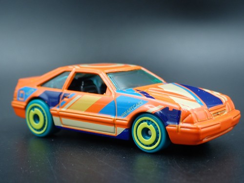 1992 92 FORD MUSTANG Fox Cuerpo Naranja 1/64 Escala Colección Modelo Fundido De - Imagen 5 de 8