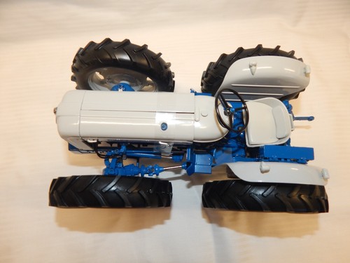 UNIVERSAL HOBBIES FORDSON COUNTY SUPER 4 1963 UH2781 BNIB 1:16 - Picture 7 of 12