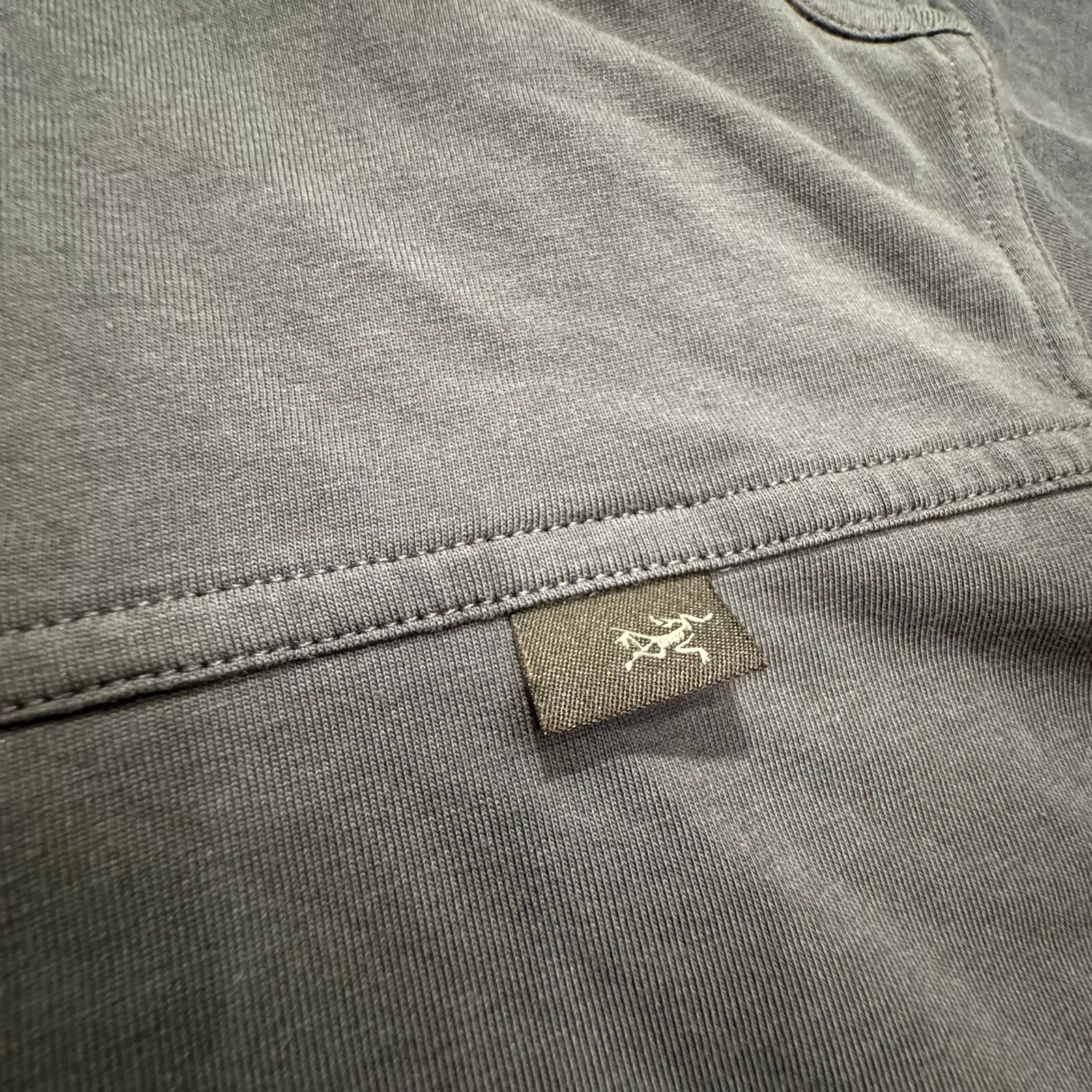 arcteryx captive performance hiking stretch golf shirt