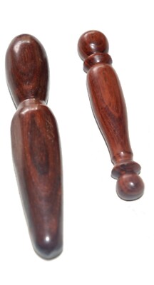 Traditionelle Thai Holz Massage Werkzeuge für Fuß Hand Körper Reflexzonenmassage (2er Set)