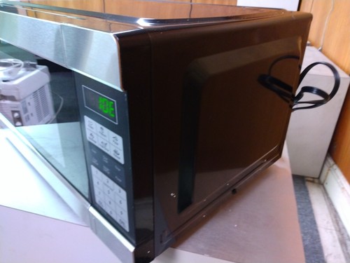 IMPECCA 1.1 Cubic Foot countertop digital Microwave Oven - Stainless Steel - 第 7/9 張圖片