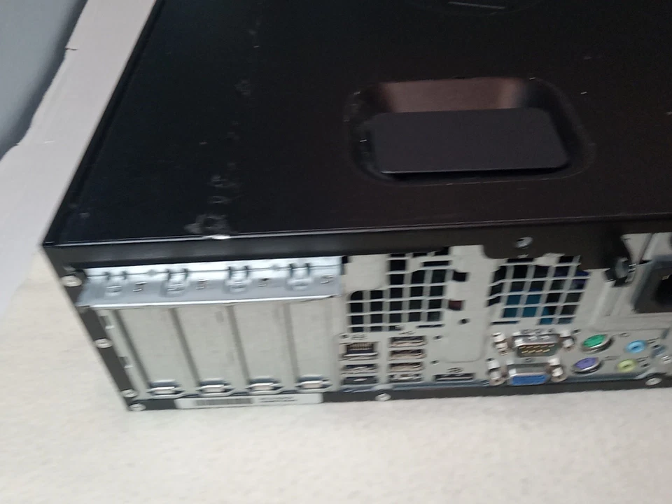 HP Compaq 6000 Pro SFF Desktop for parts or rebuild #2 with four ROM - Image 4 of 4