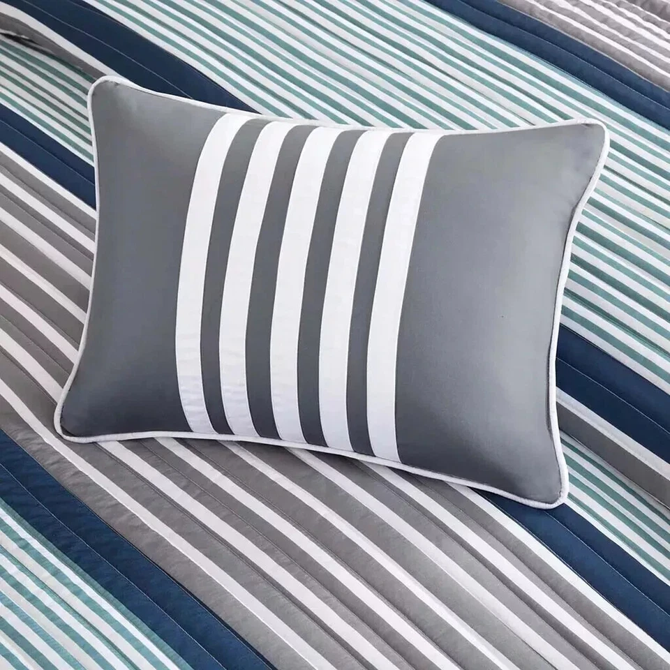 Intelligent Design Quilt Full - Queen Striped Reversible Coverlet Set Blue New - Image 3 of 4