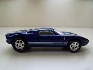 Johnny Lightning Muscle Cars U S A 2005 Ford Gt Blue 1 64