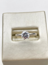 STERLING SILVER 925 ROUND WHITE GEMSTONE 2.5mm BAND SIZE 7 RING 2g