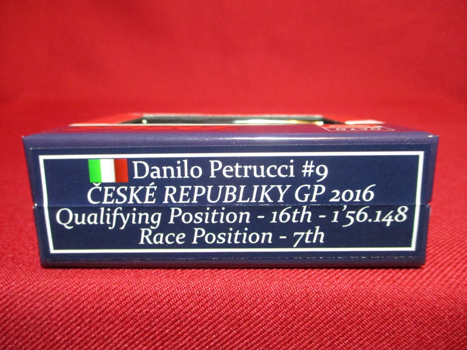 Danilo Petrucci #9 Ducati GP 15 Czech Republic 2016 MotoGP Octo 1/43 Scale Spark - Image 3 of 3