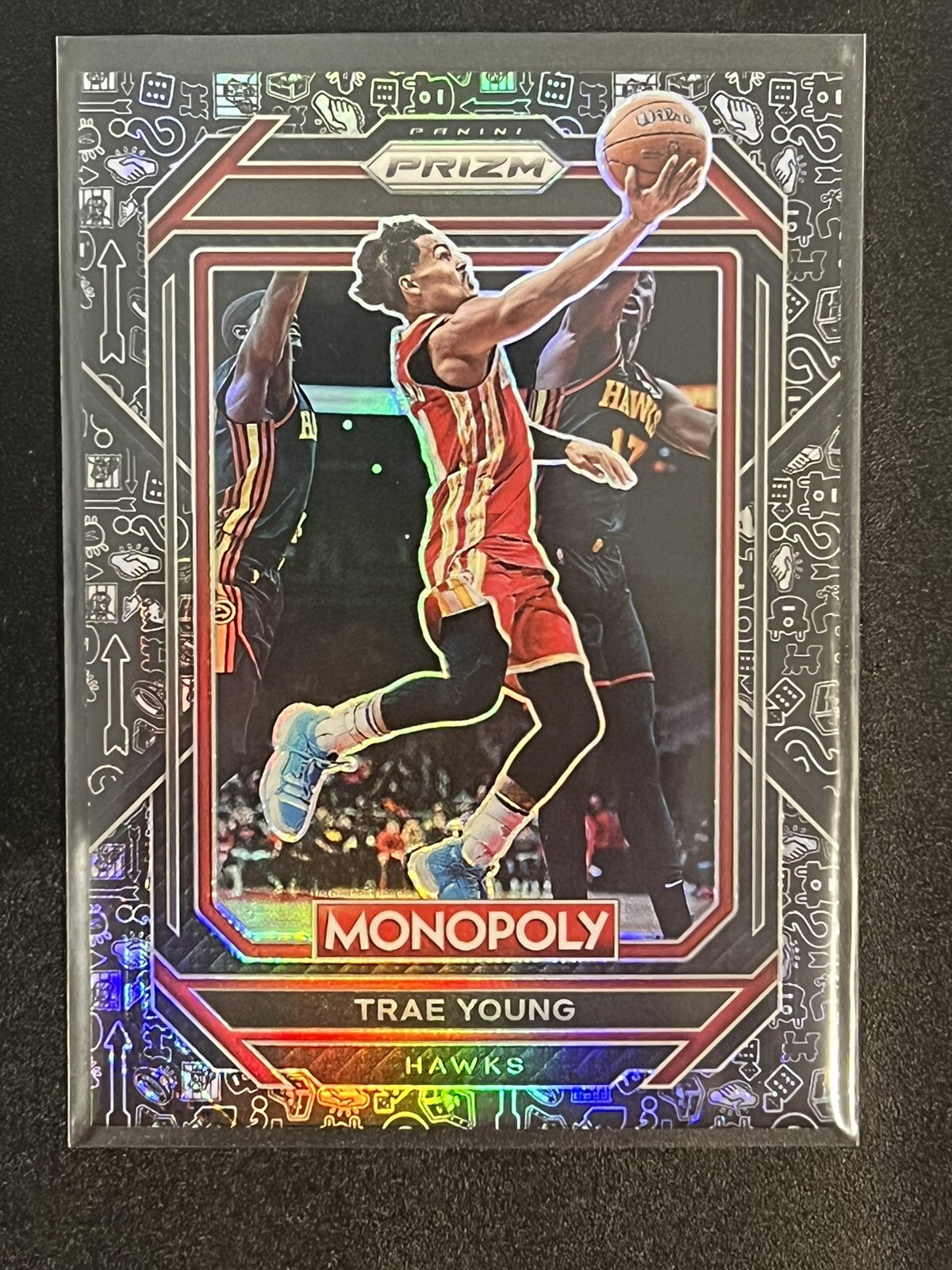 2022-23 Prizm Basketball Monopoly Trae Young BLACK ICONS PRIZM #1 Atlanta Hawks
