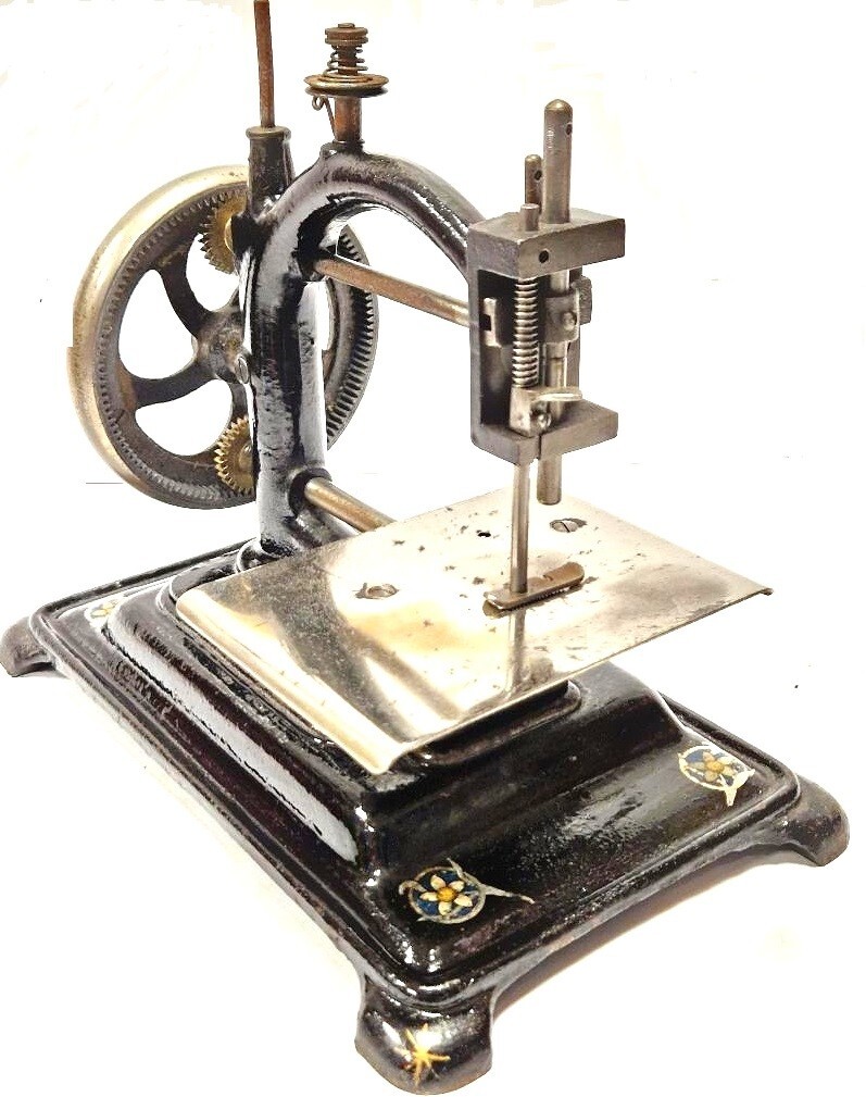 antique sewing machine ORIGINAL EXPRESS BLACK antique sewing