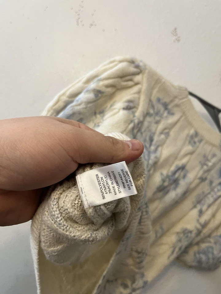 Women's Sincerely Jules Sweater Top Size S Puff Sleeve Knit Floral Preppy EUC - Image 4 of 4