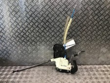 T&uuml;rschloss links hinten Mercedes-Benz B-Klasse (W246) A 204 730 27 35