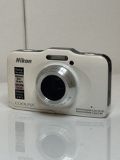 Nikon COOLPIX S31 Waterproof Shockproof Digital Camera White Untested As Is